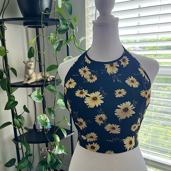 Forever 21 Floral Halter Neck Crop Top - Black and Yellow - Picture 1 of 5
